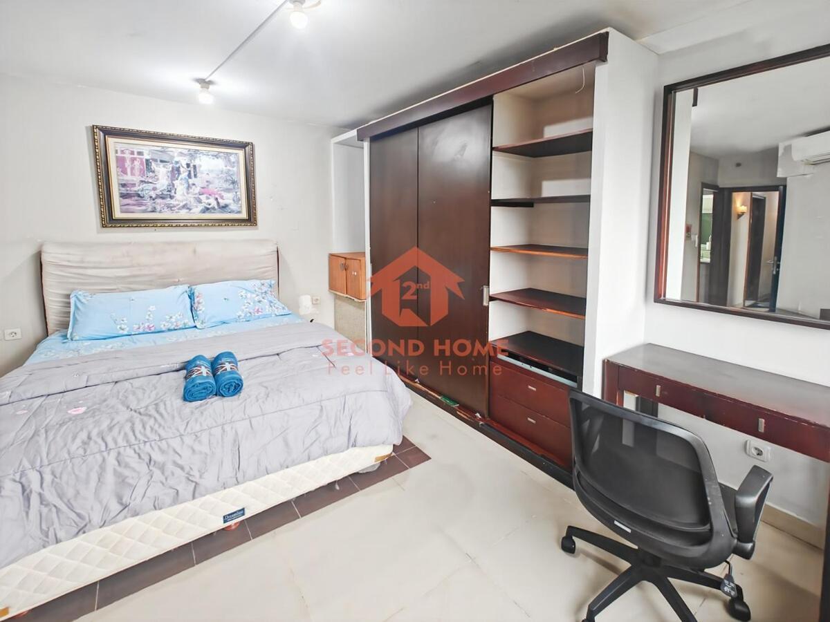 Apartemen Large 3br Rasuna With Pool & Wi-fi By 2ndhome
